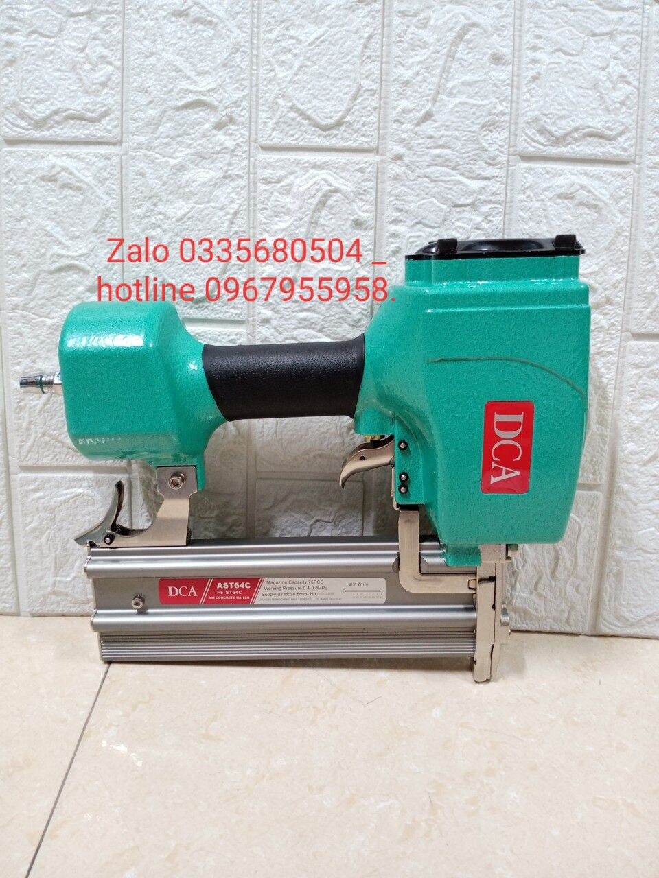 Máy  bắn đinh bê tông DCA - AST64C