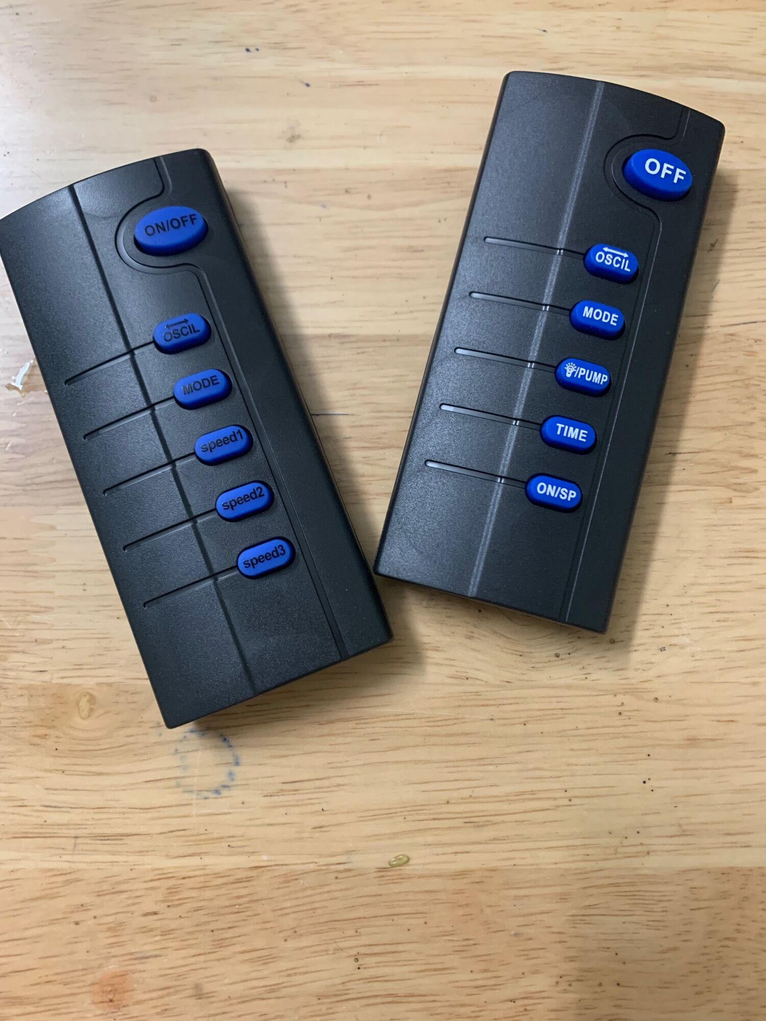 Remote điều khiển quạt treo tường Midea