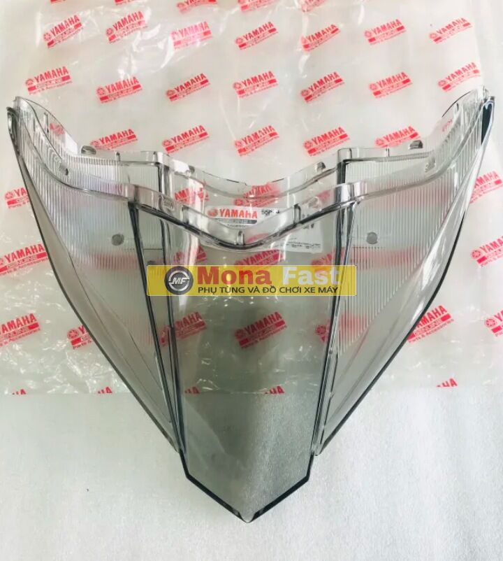 Chụp đèn hậu exciter 135 hãng đời 2011-2014