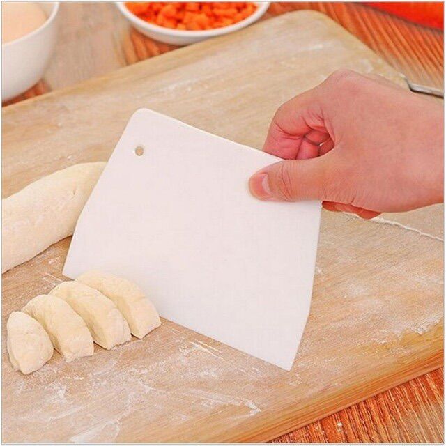 Cắt bột nhựa hình vuông