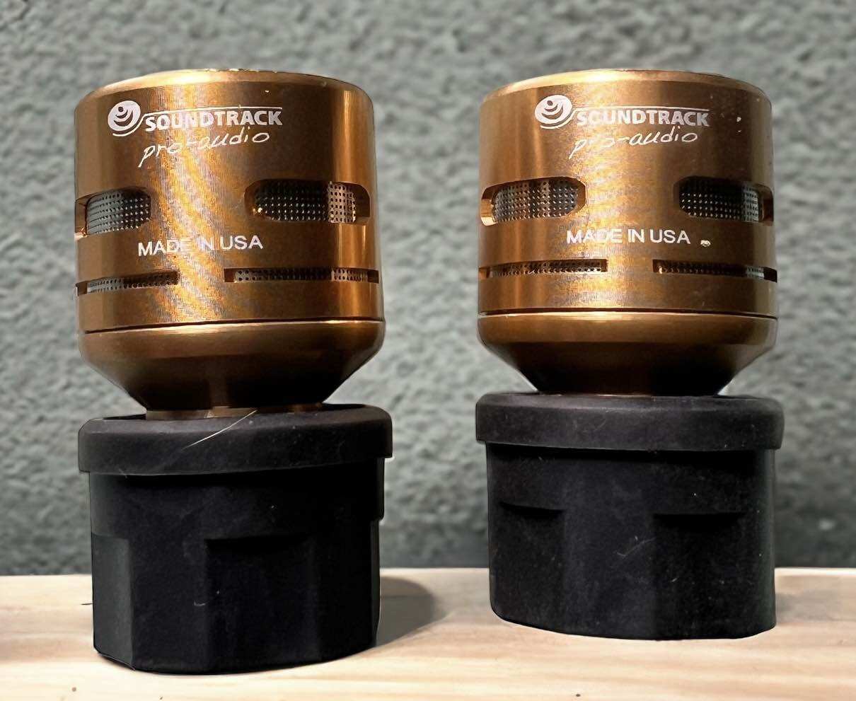 Củ micro Soundtrack Pro 700[ giá 1 củ ]