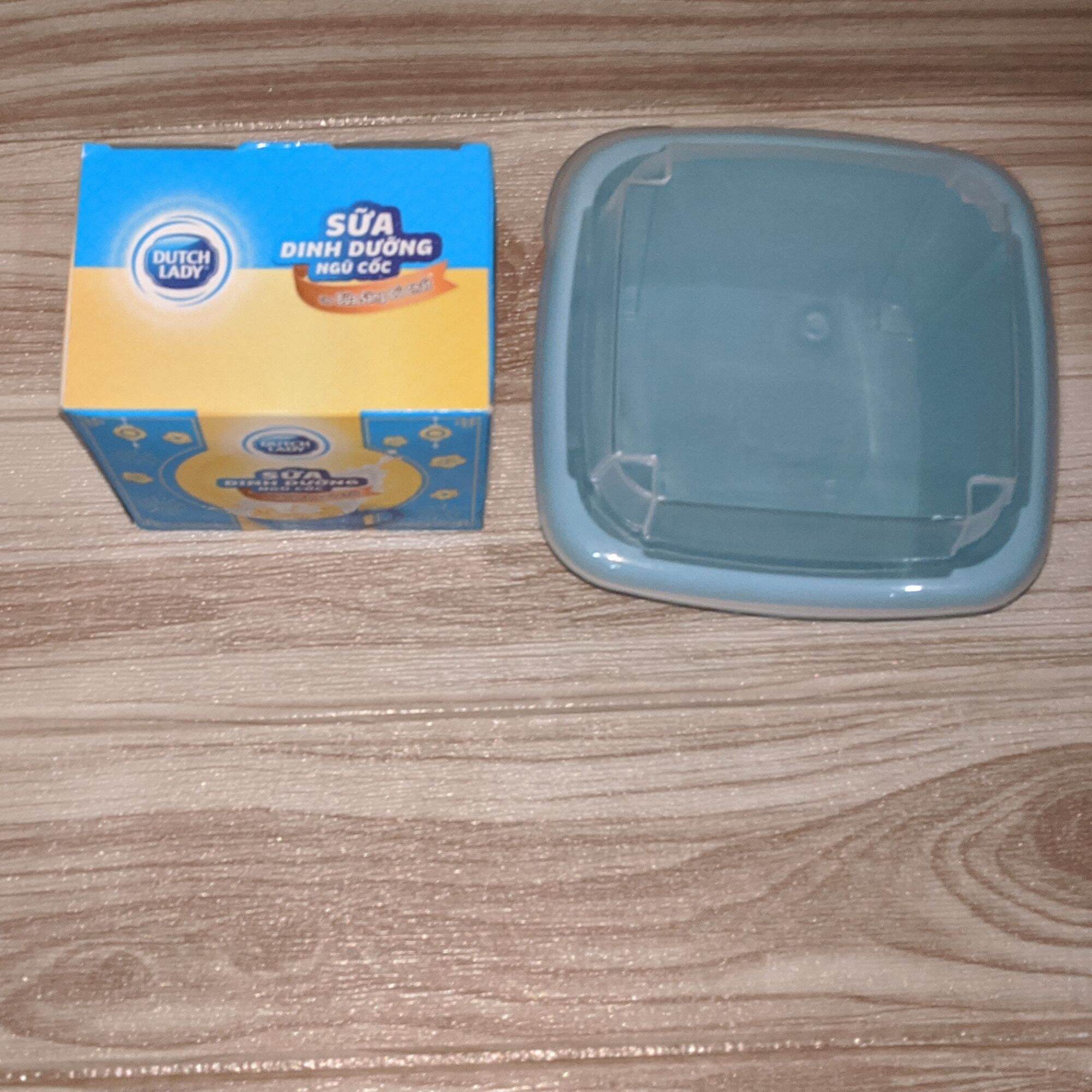 Sữa dinh dưỡng ngũ cốc cô gái Hà Lan, 1 hộp 10 gói
