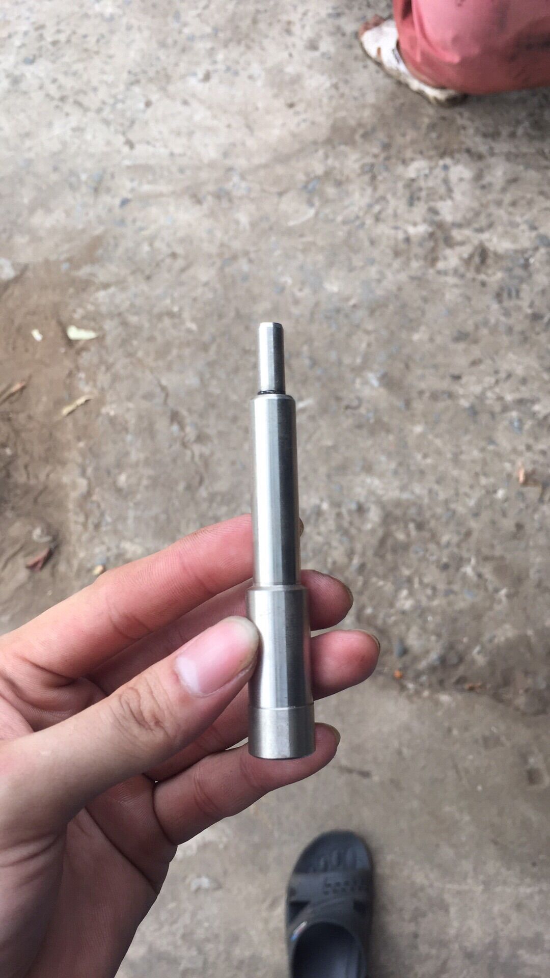 Cây đóng chân rít máy diesel D6-D28 ( 4 cây inox )