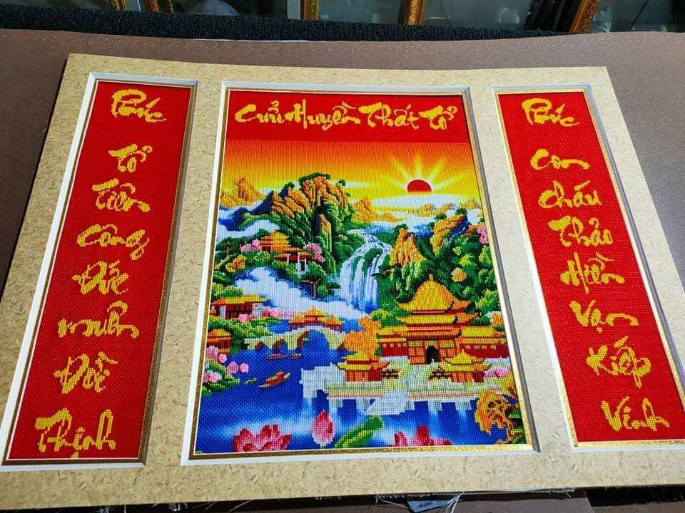 Tranh thêu câu đối cửu huyền thất tổ lv3472 kt 92×63cm