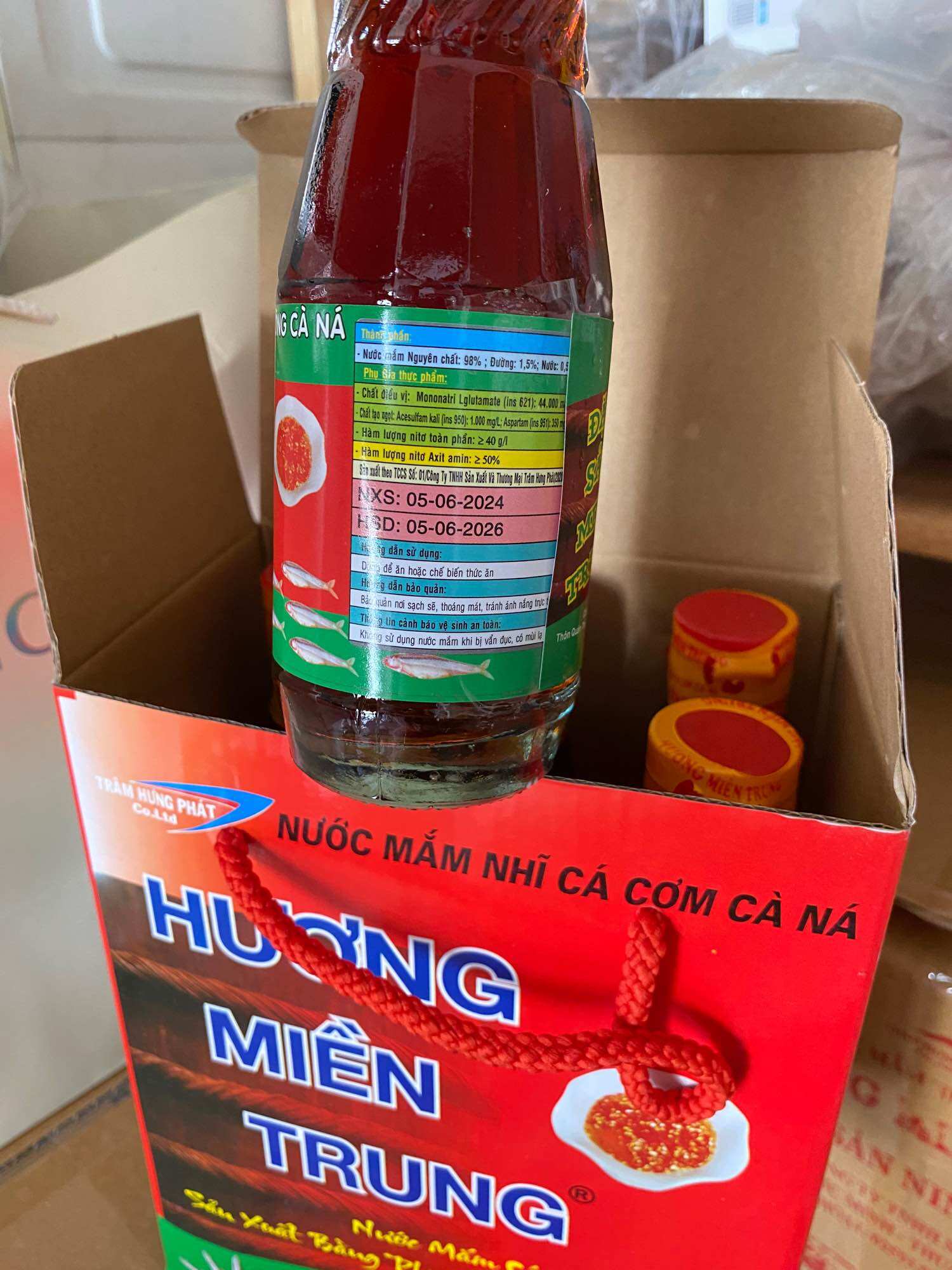 Nước mắm cá cơm Cà Ná đặc biệt 40 đạm (hộp 6 chai thủy tinh 240ml)