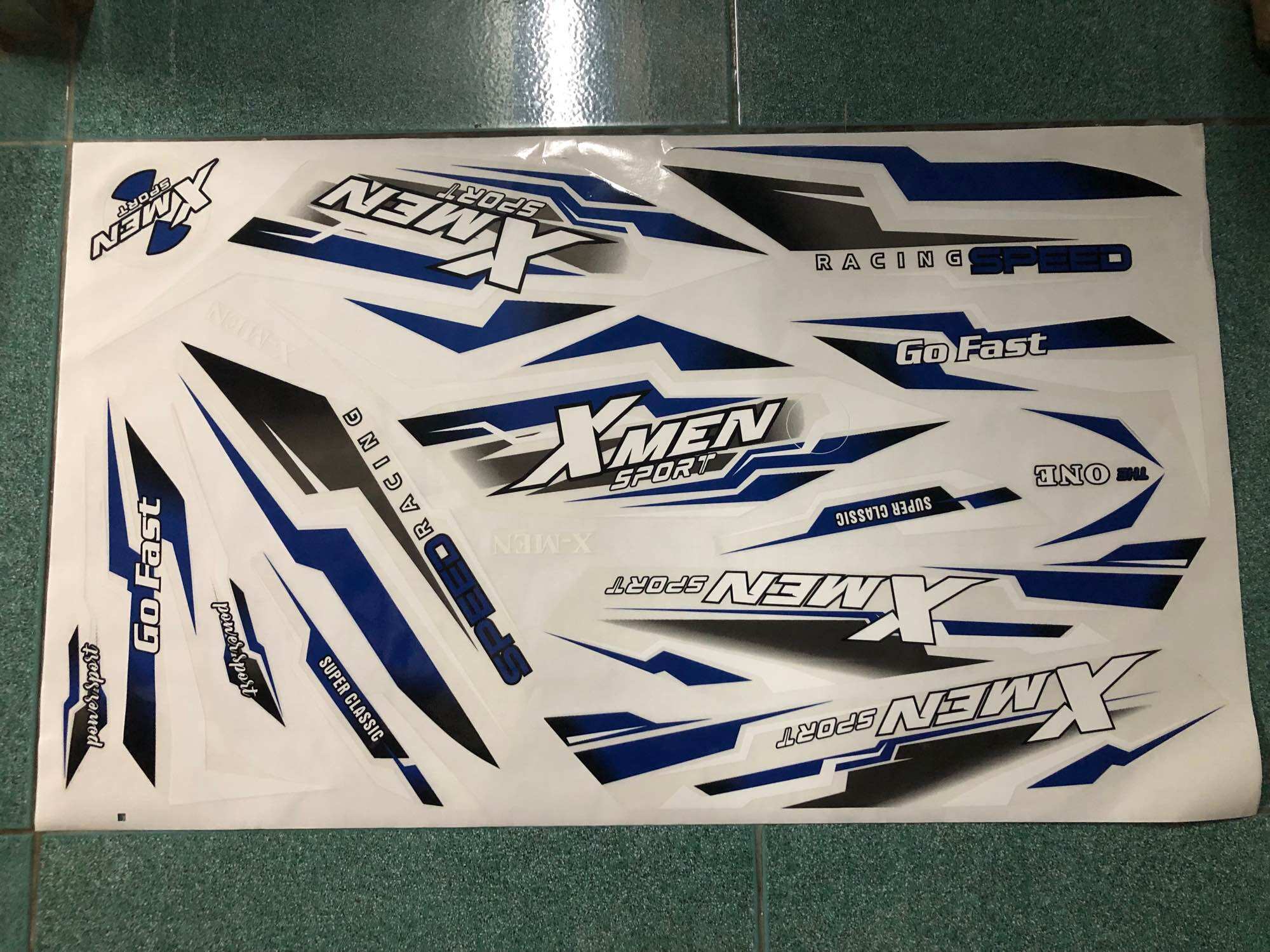 Tem dán xe điện xmen new
