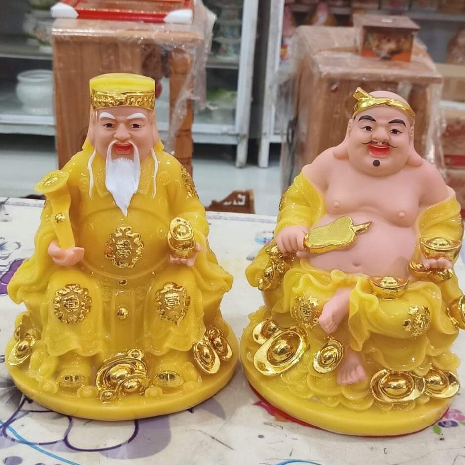 Bộ tượng thần tài thổ địa đá