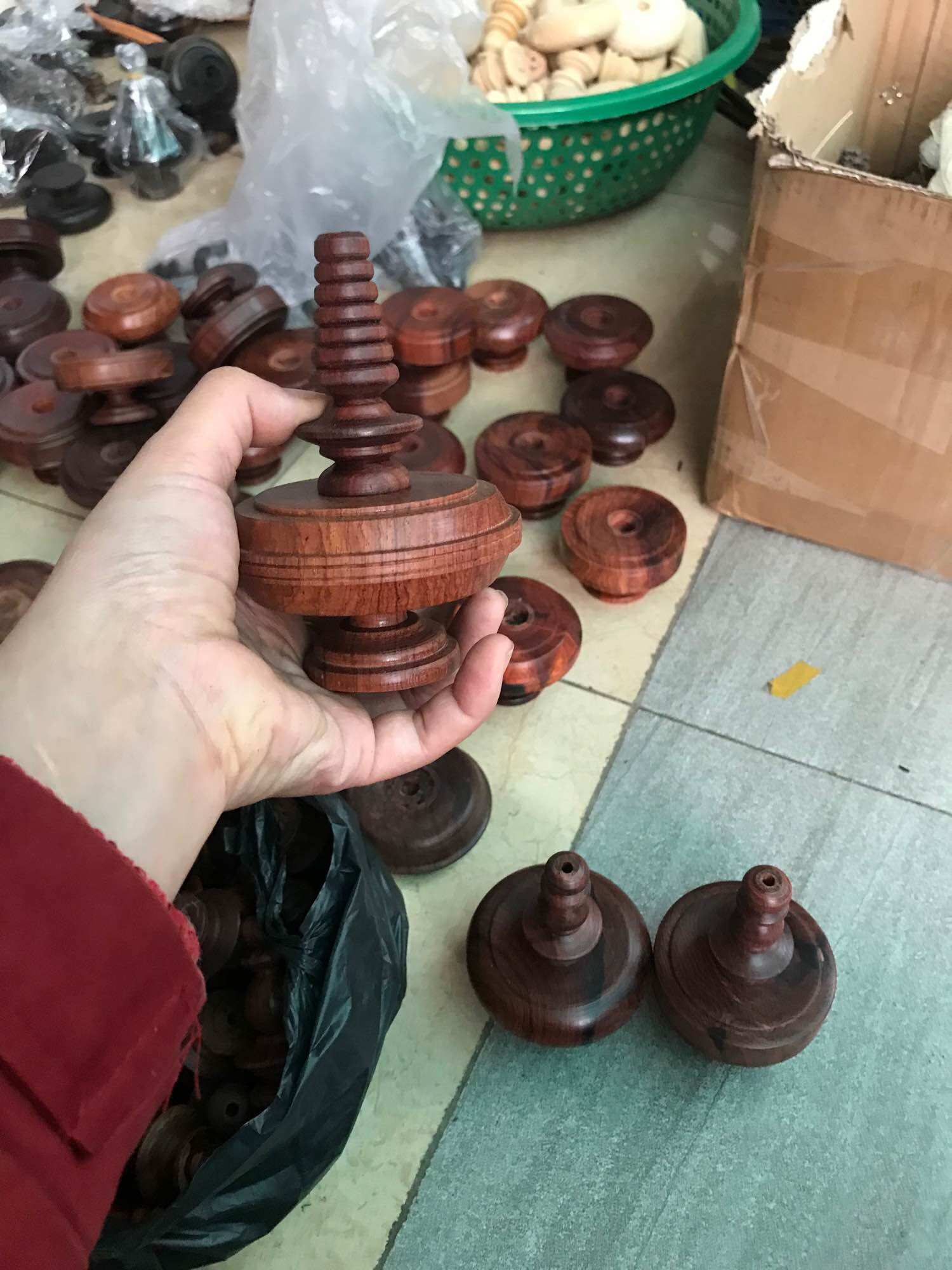 Nậm gỗ cẩm , phụ kiện lồng chim chào mào