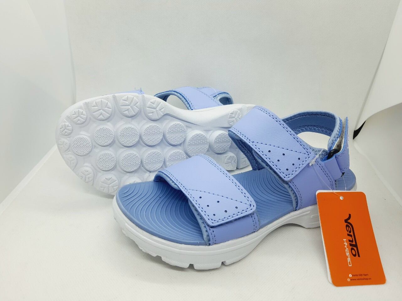 Sandal nữ Vento đế nhẹ bền đẹp SD07018 (form hơi rộng)
