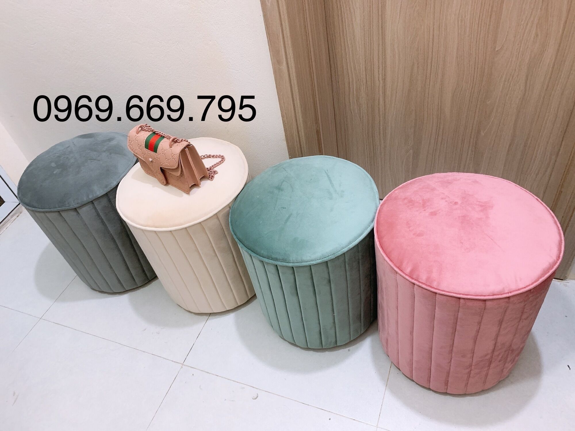 Đôn tròn trang điểm , ghế đôn bọc đệm siêu sang