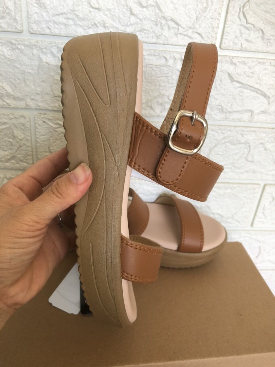 GIÀY SANDAL NỮ MOSSONO THÁI LAN