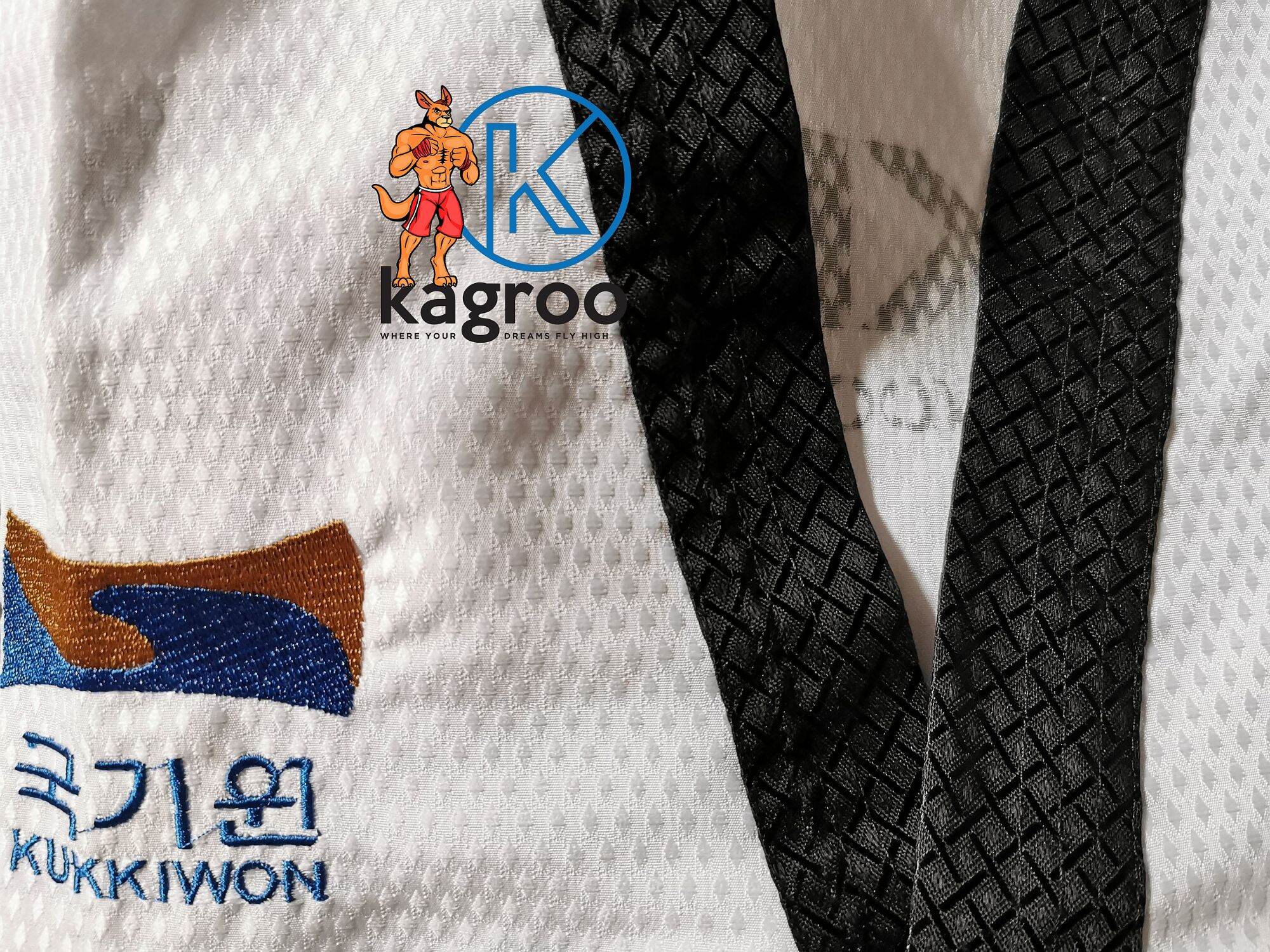 Võ Phục Taekwondo Kukkiwon Siêu nhẹ