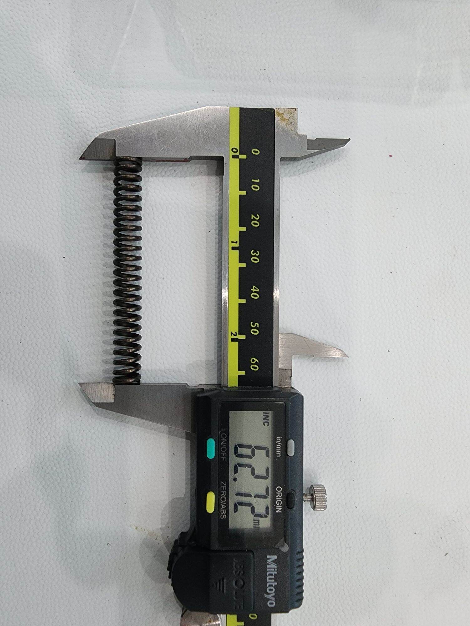 Lò xo phi 8 sợi 1.3 dài 6cm 7cm
