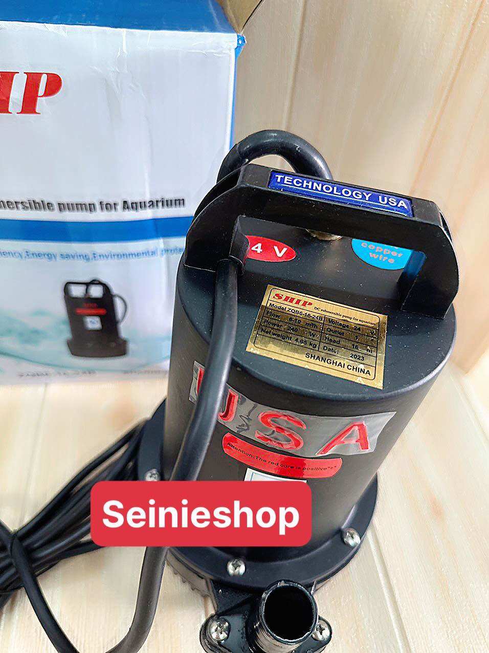 Máy bơm chìm Đen chống gỉ sét 12V / 24V