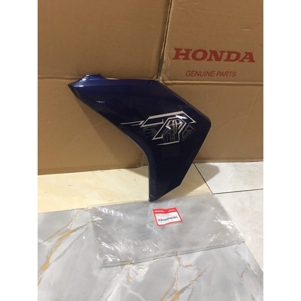 Ốp yếm bửng xe AB 125 đời 2016-2019 Zin Honda