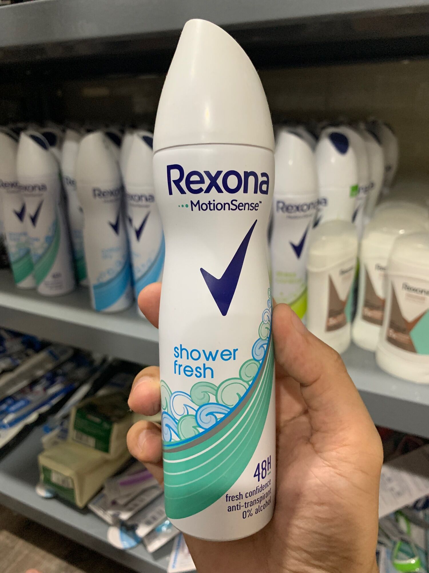 Xịt khử mùi Rexona các loại, Hàng Đức