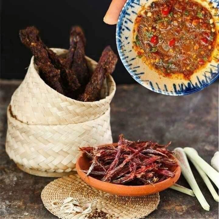 Chẳm chéo người Thái Điện Biên
