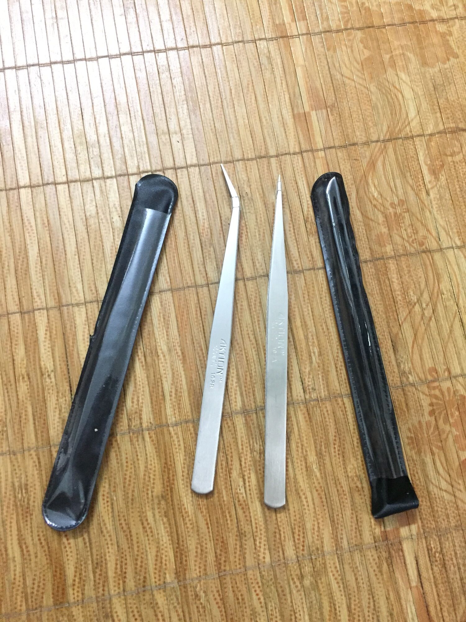 Nhíp gắp chỉ cong , thẳng dài