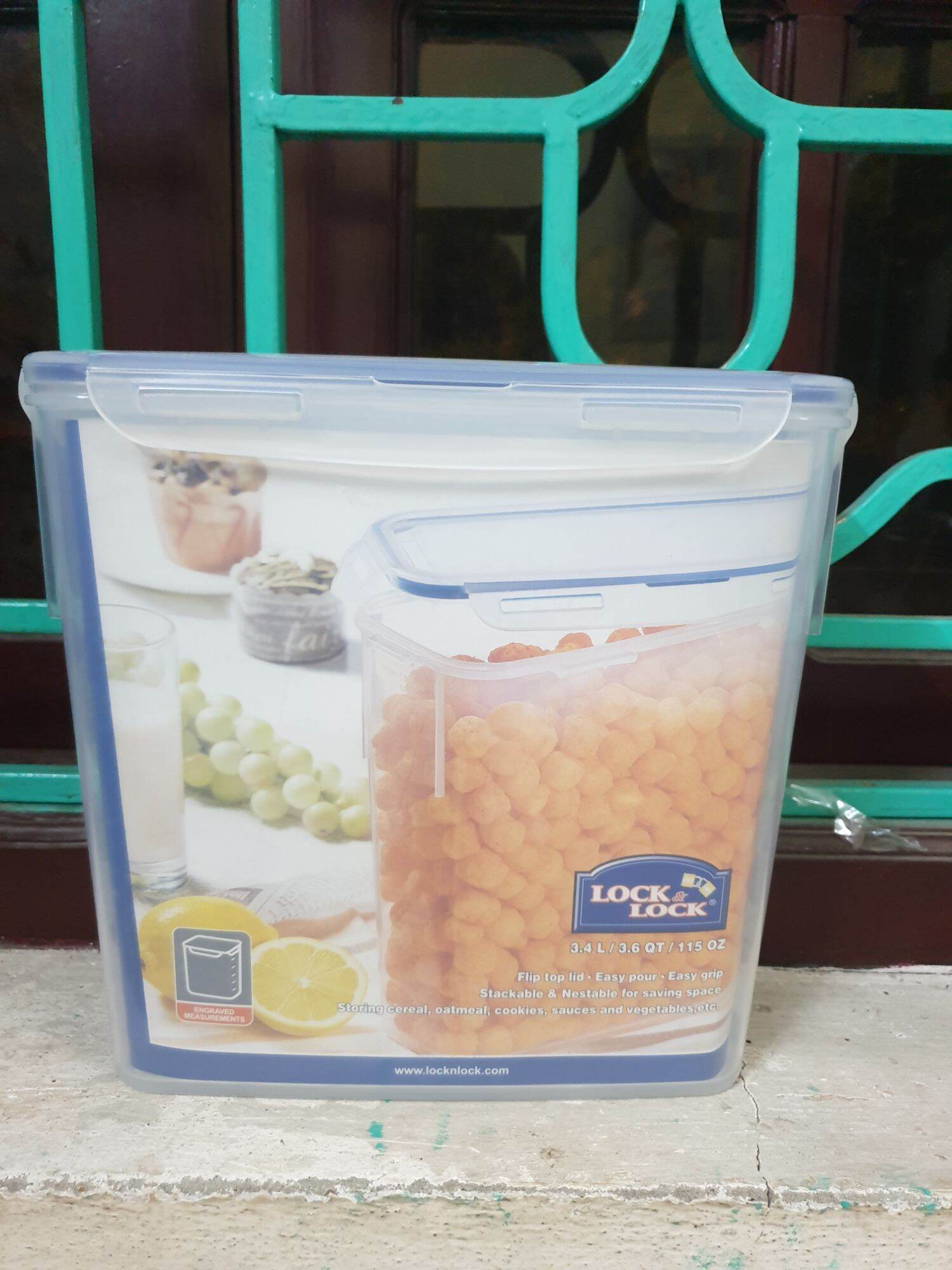 Hộp bảo quản thực phẩm dung tích 3,4 lít locknlock hpl713