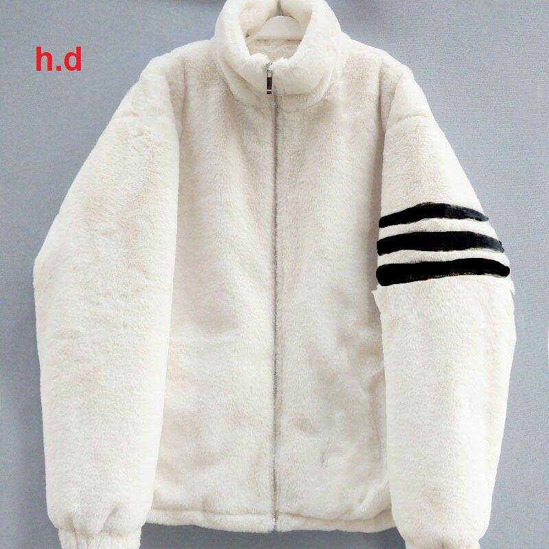 Áo  khoác lông tay  vach
Lông dày đẹp