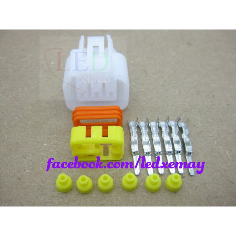 Jack cos IC xe máy(nhựa đen)