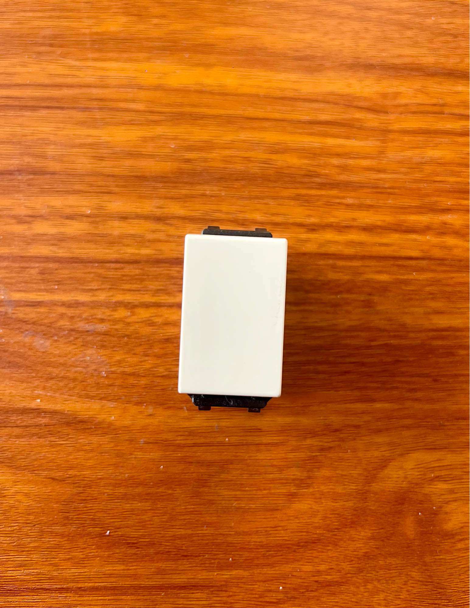 Hạt công tắc 2 chiều Panasonic Chính hãng