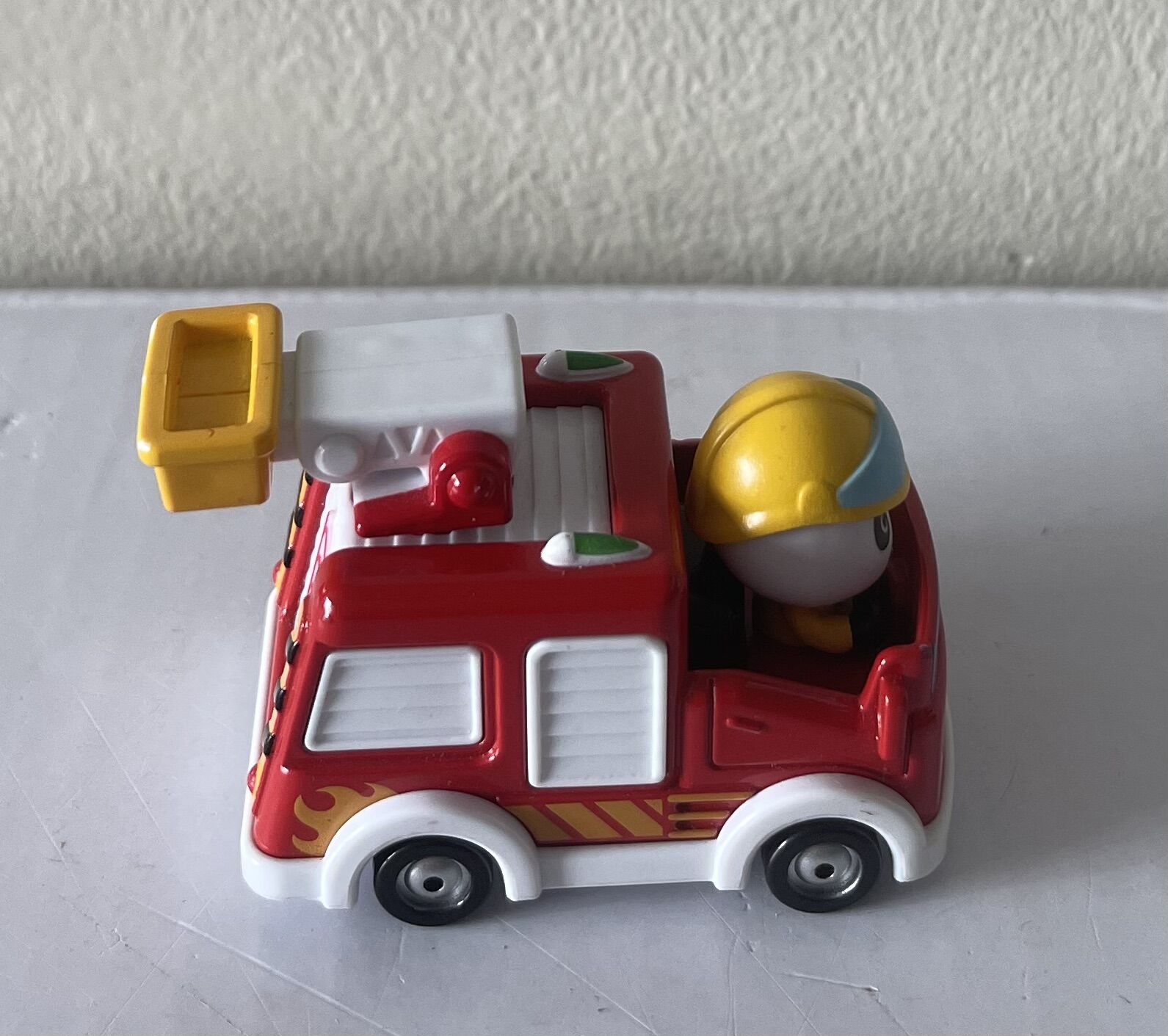 Xe cứu hoả kiki baby bus