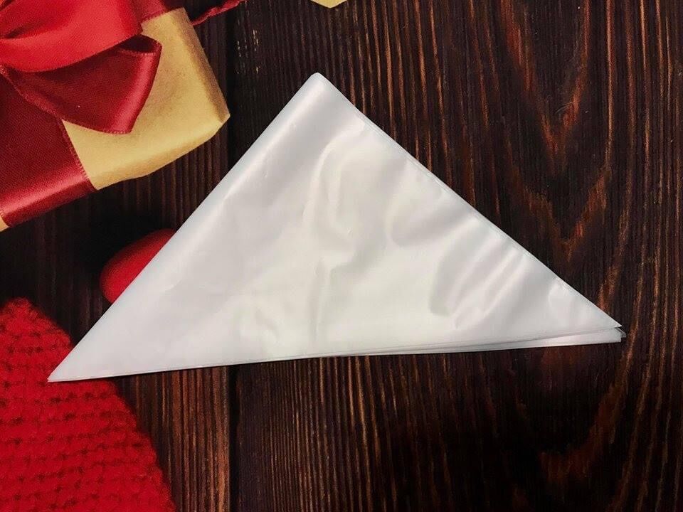 Túi tam giác bắt bông kem