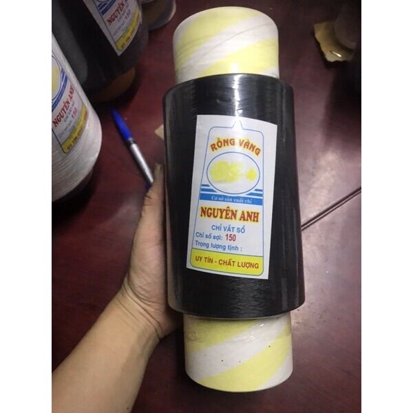 Tơ vắt sổ 150D cuộn lớn 0,75kg và 1kg
