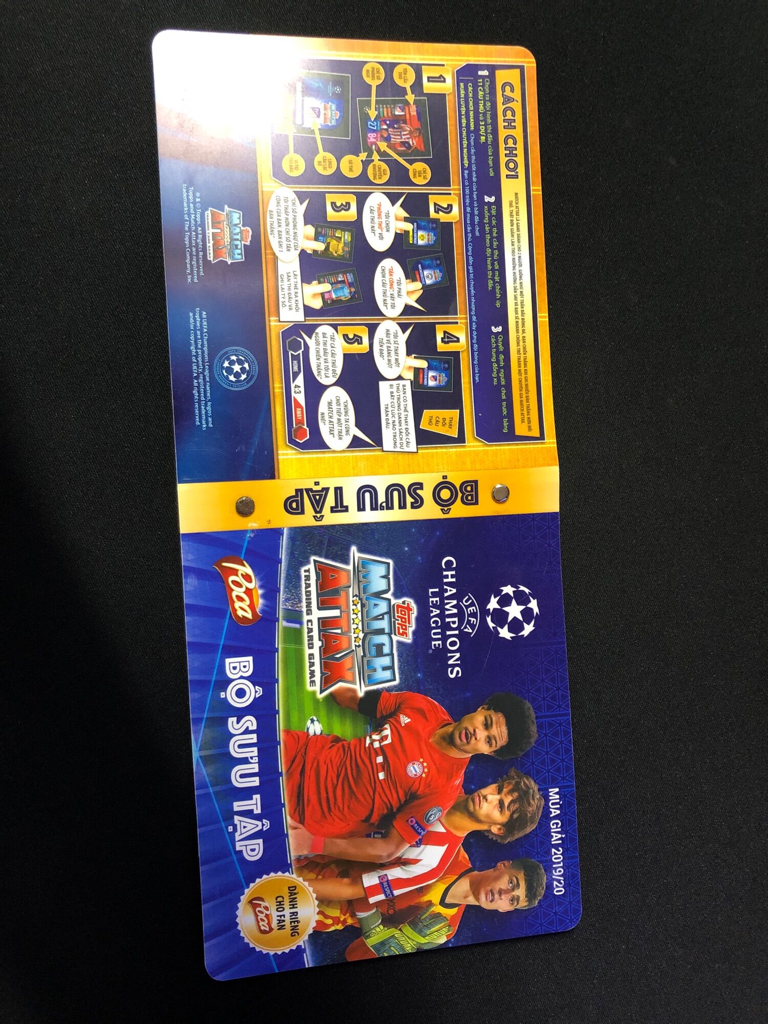 Album thẻ cầu thủ Poca Match Attax mùa 19/20