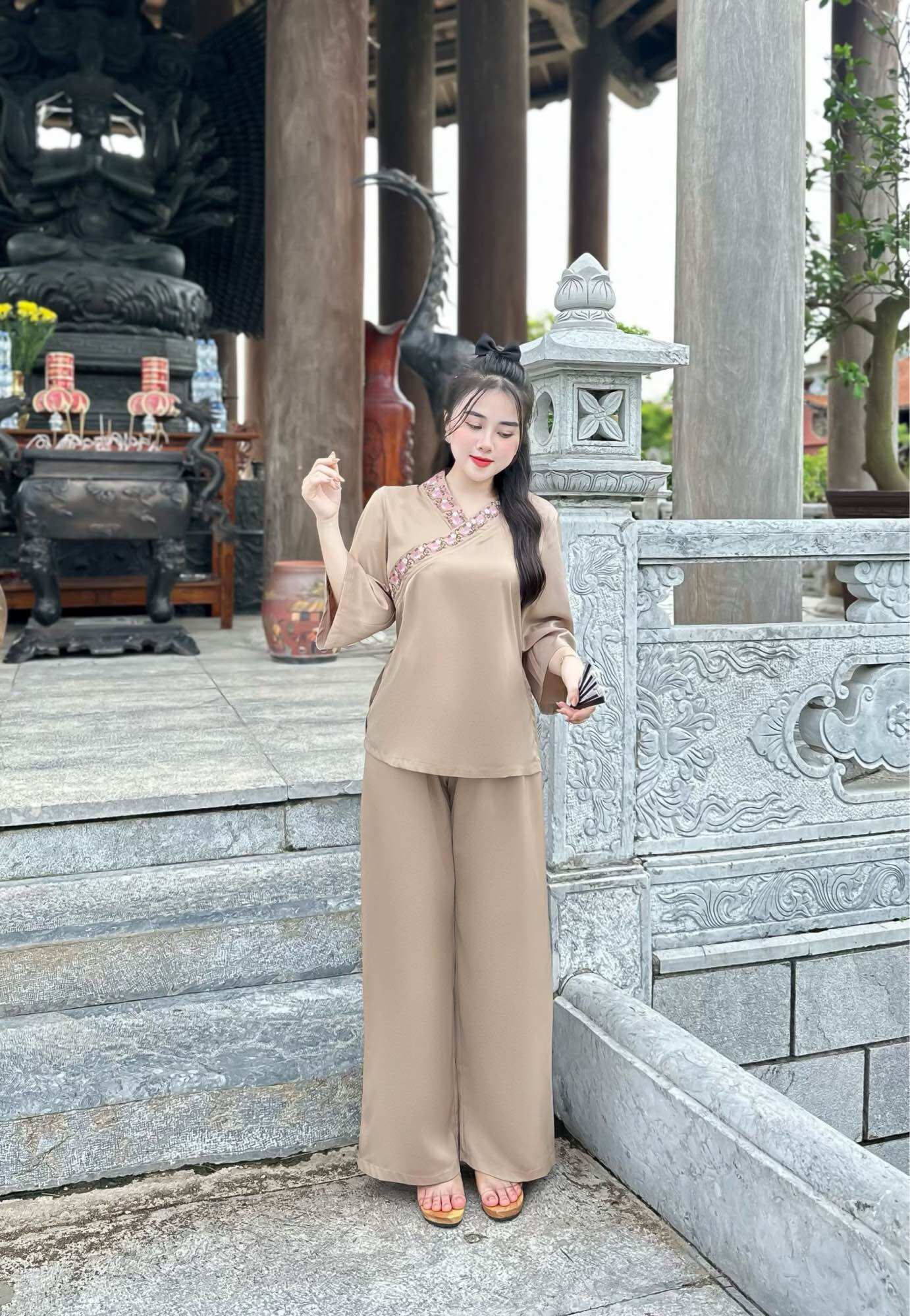 Set lam/Pháp phục trang nhã lụa phối gấm cổ V Diệu Hạnh cao cấp