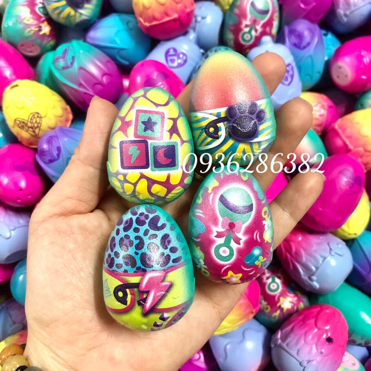 TRỨNG HATCHIMALS MÙA 10- xoa nở thú đáng yêu