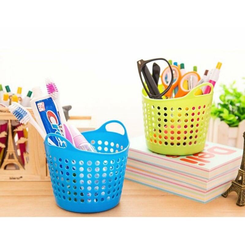 Giỏ nhựa để bàn đựng đồ cá nhân