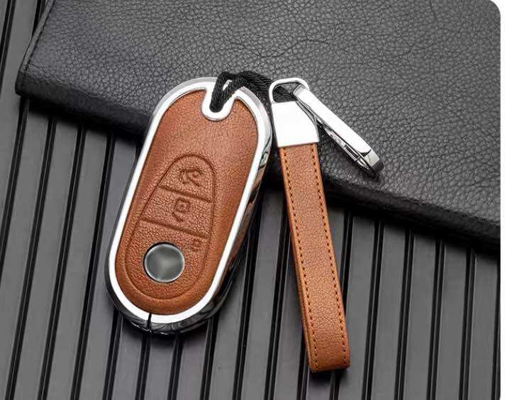 MÓC ỐP KHOÁ MERCEDES 2023