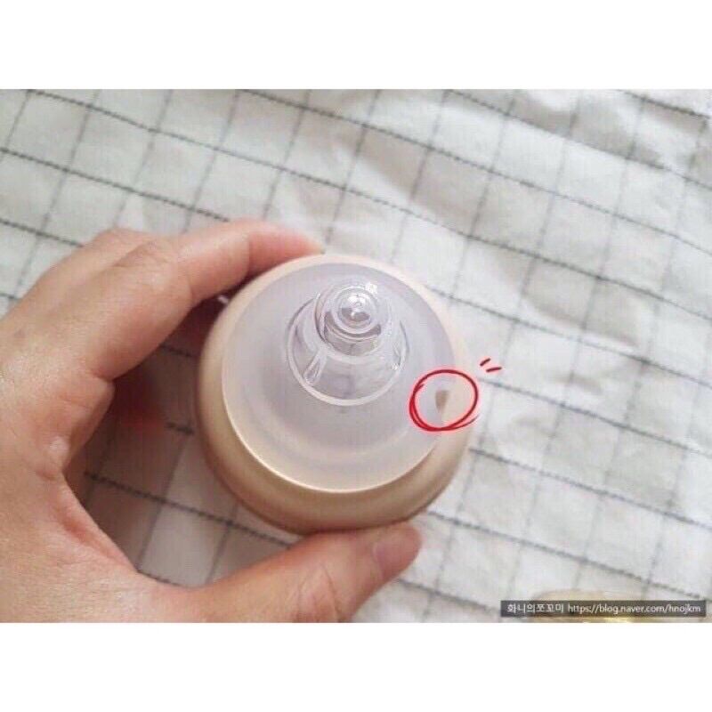 1 núm Moyuum khách được chọn size ( núm ko có hộp )