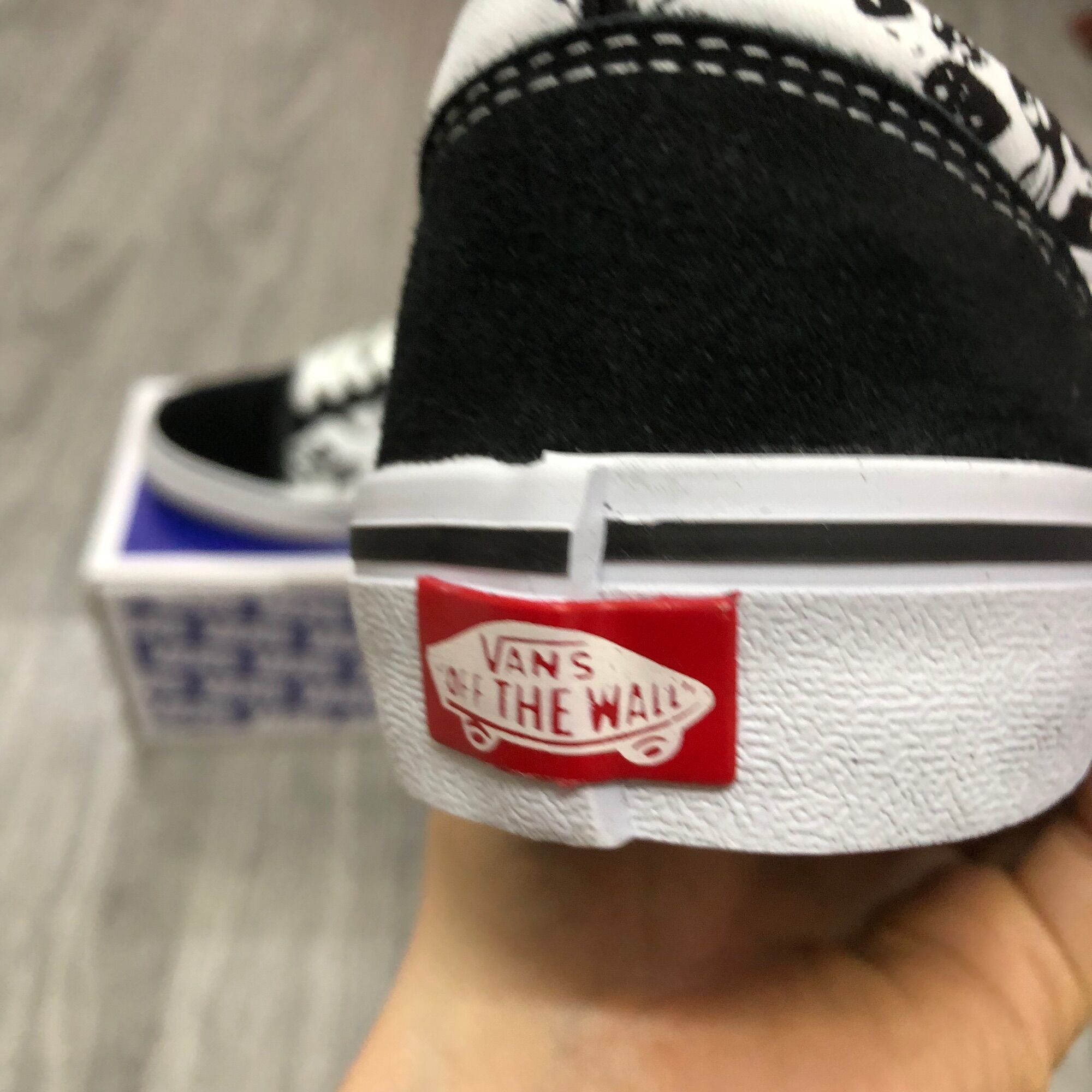 Giầy Vans Đầu Lâu