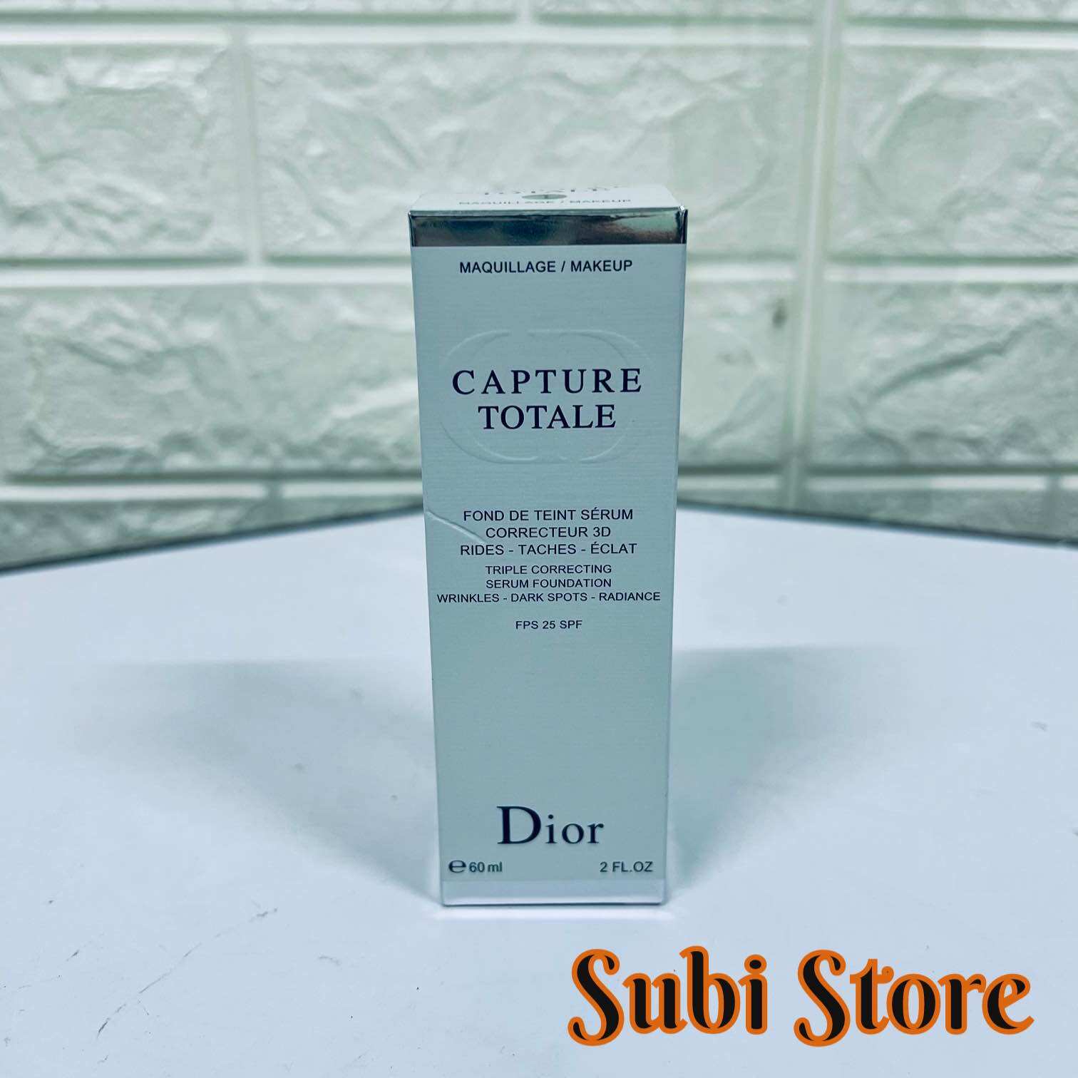 Kem nền DIOR Capture Totale