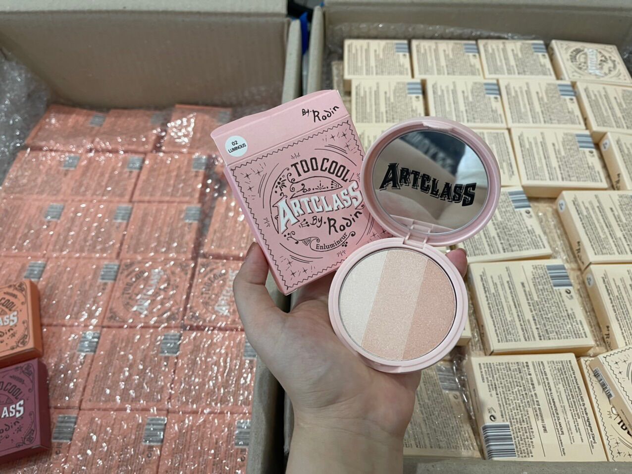 Phấn bắt sáng Too Cool For School ArtClass By Rodin Highlighter