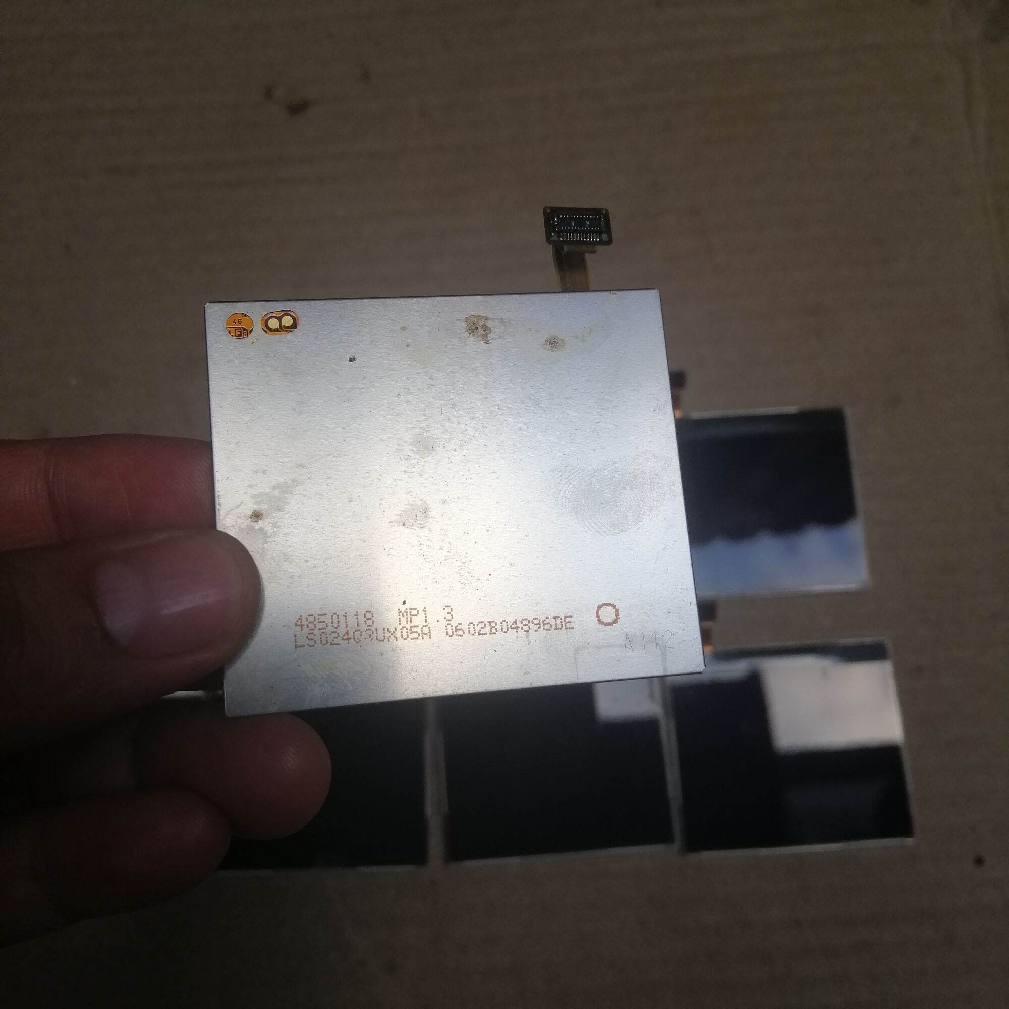 Màn hình nokia E72 zin tháo máy