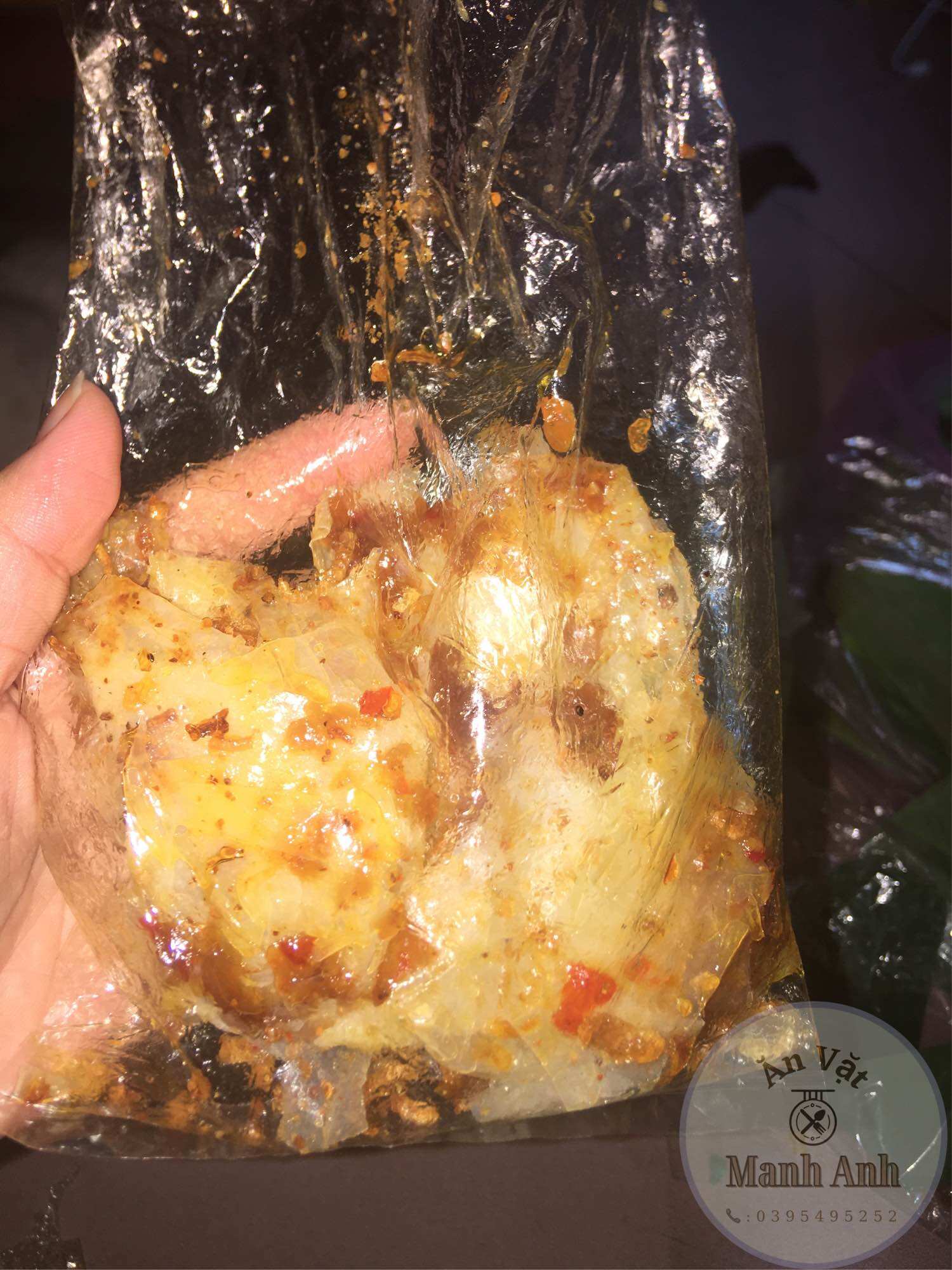 Bánh Tráng Sate ủ lá chuối
