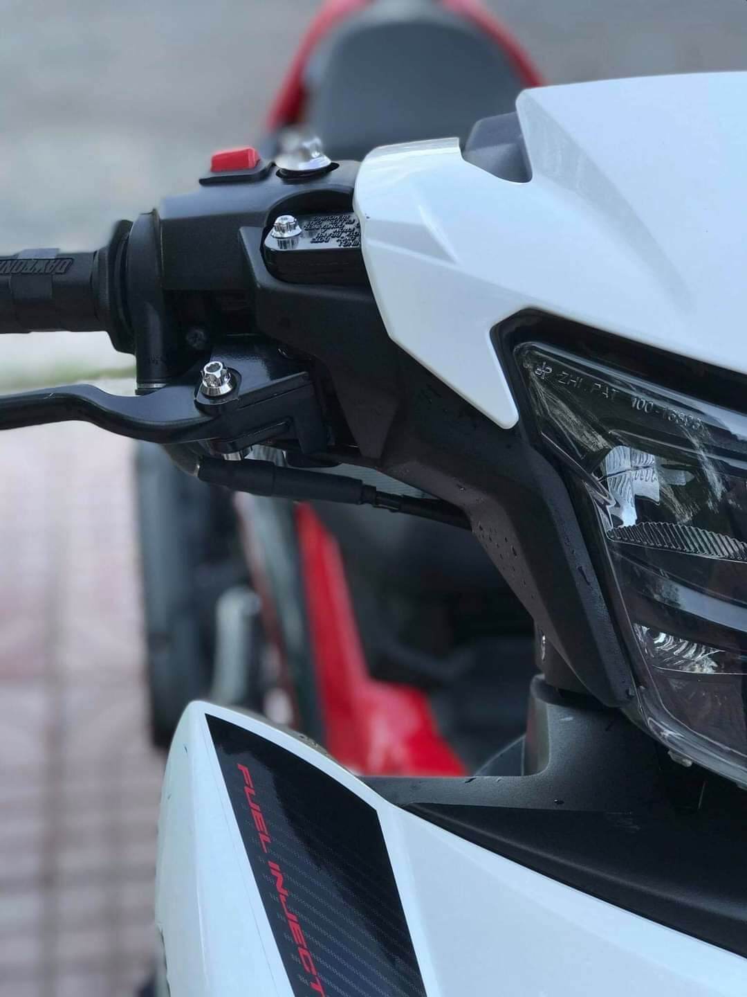 Ốc tay thắng có tán 6li