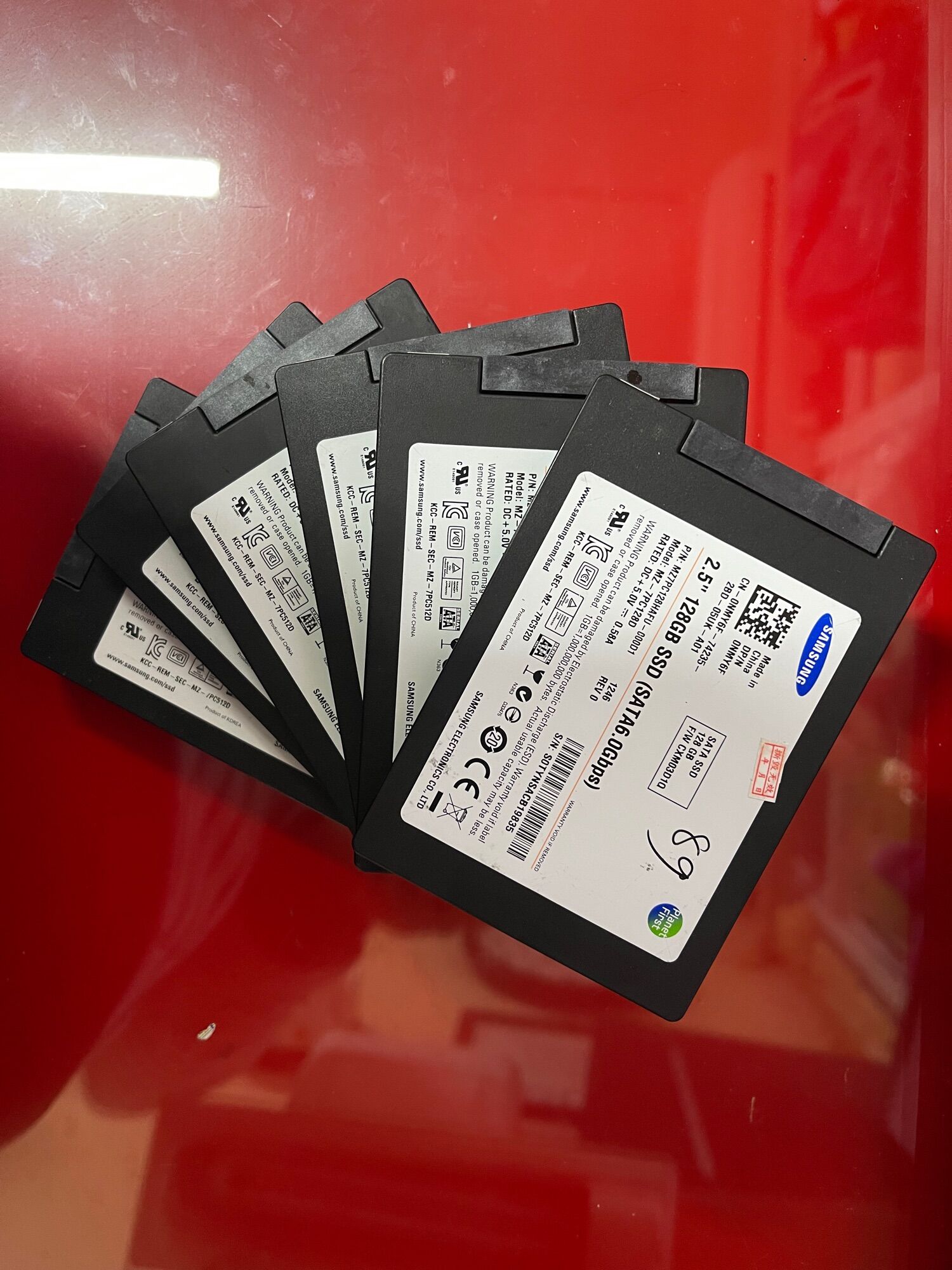 SSD Samsung 120G cũ sức khoẻ tốt
