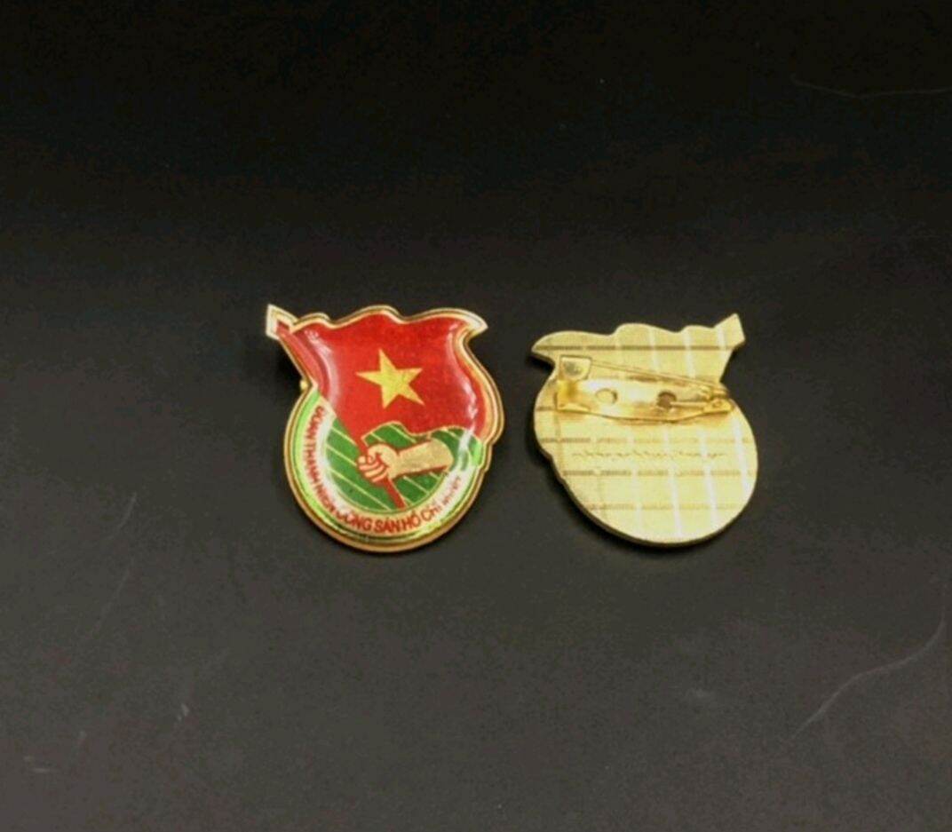 [HCM]Huy Hiệu Đoàn [Cao cấp] Set 4 Cái