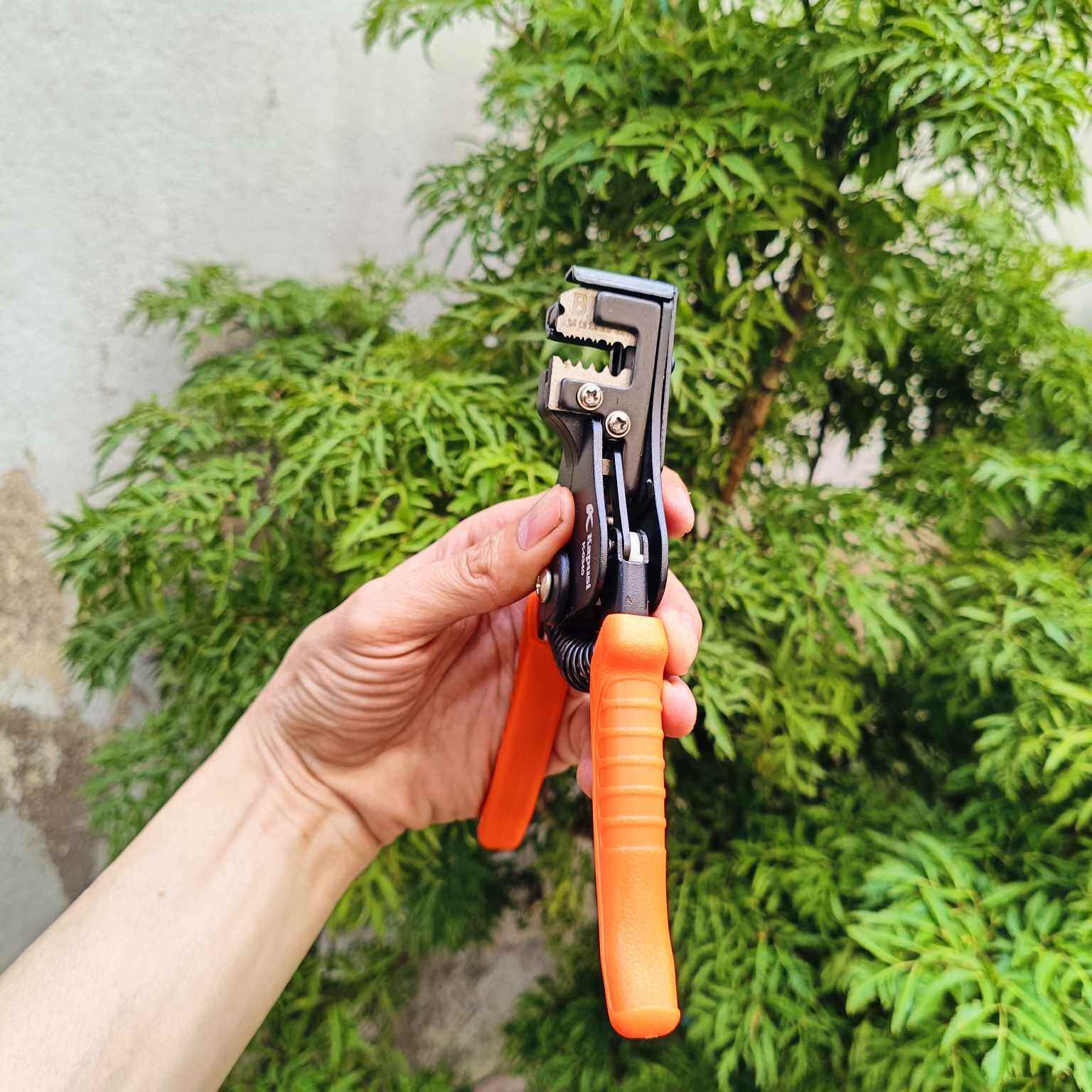 kìm tuốt dây điện KAPUSI
