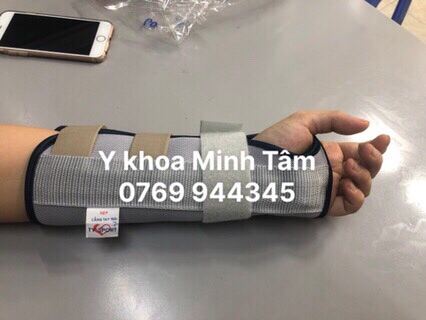 NẸP CẲNG TAY DÀI HỖ TRỢ CỐ ĐỊNH TAY DO GÃY XƯƠNG, BONG GÂN