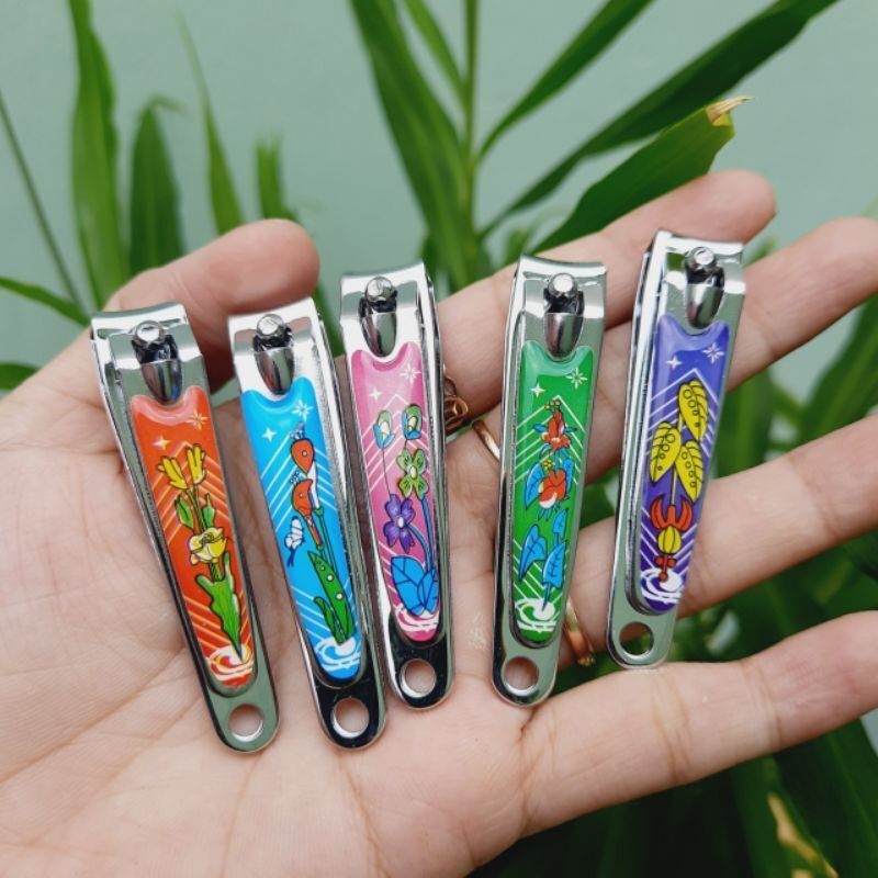 Bấm cắt móng tay cở nhỏ (giao màu ngẫu nhiên)