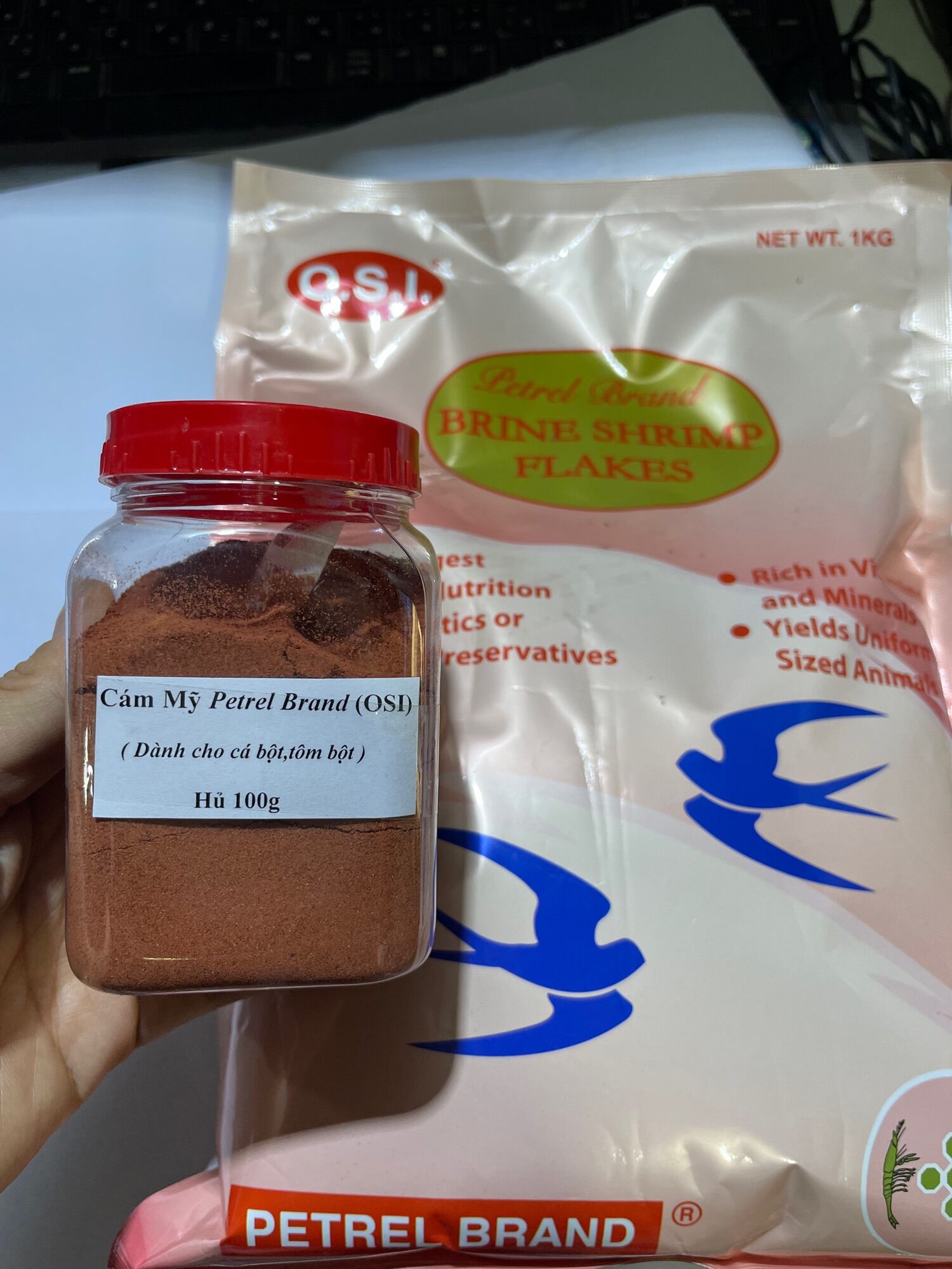 Cám Mỹ dinh dưỡng dành cho cá bột,tôm bột ăn phát triển