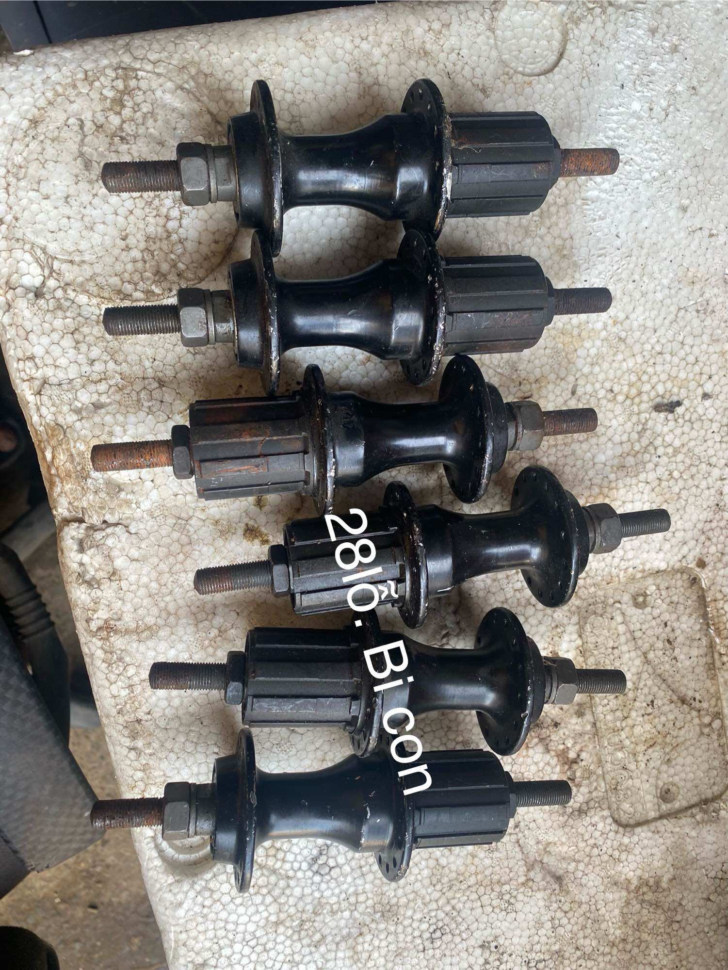 Đùm _Moayo xe đạp 24/28 Lỗ bạc đạn, cối nổ