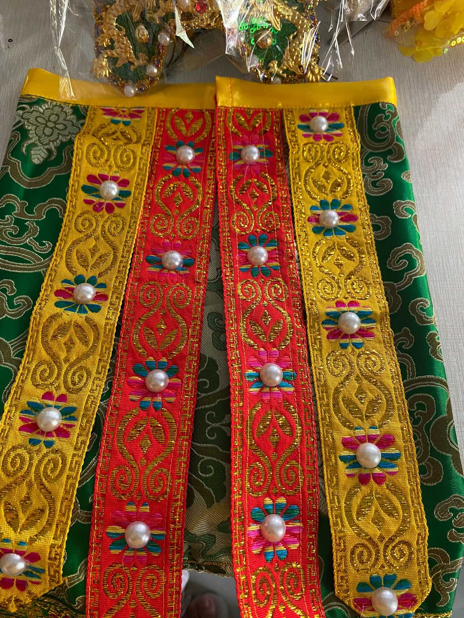 Mão Áo choàng Quan Thánh( tượng cao 30-45cm)