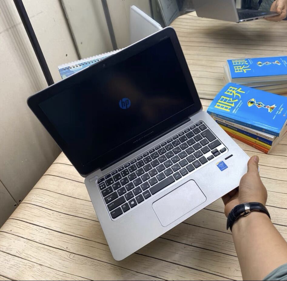Laptop HP Folio 1020 G1 Core M5Y71 8gb Ram 256gb SSD 12.5inch Full HD vỏ nhôm siêu mỏng nhẹ